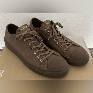 Nothing New Men’s Classic Low Top